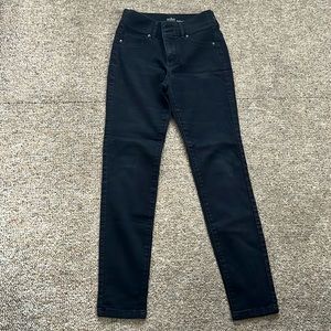 Soho Women’s Hight-waist Legging Size 4 Black